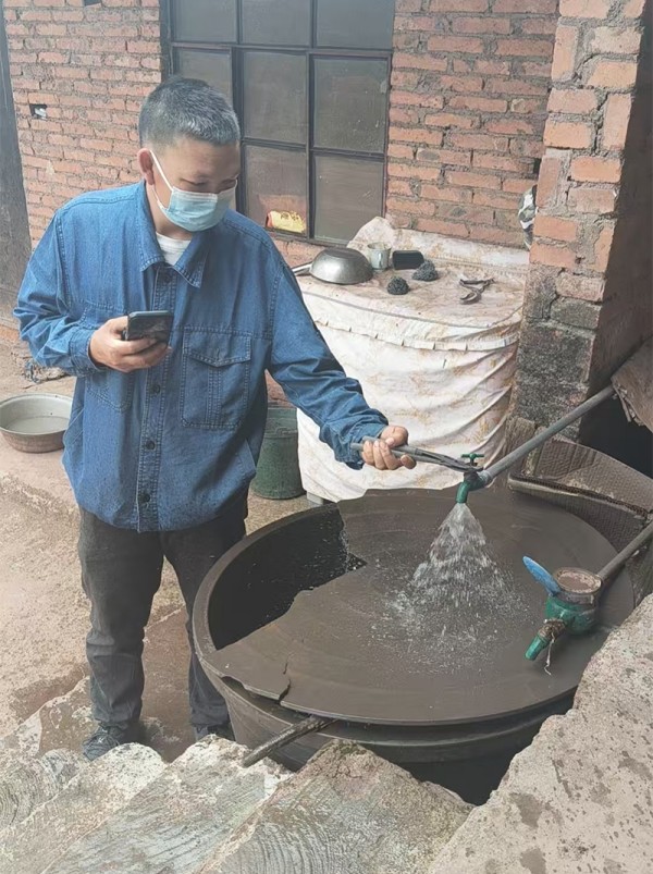 图片 1.jpg 图片 1.jpg