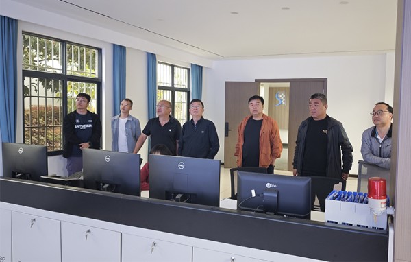图片 5.jpg 图片 5.jpg
