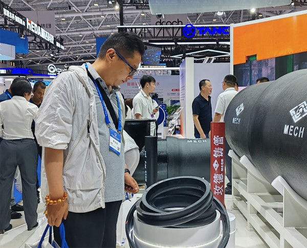 图片 2.jpg 图片 2.jpg