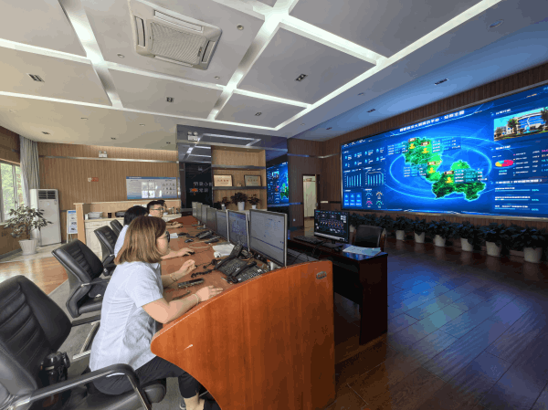 调度中心.png